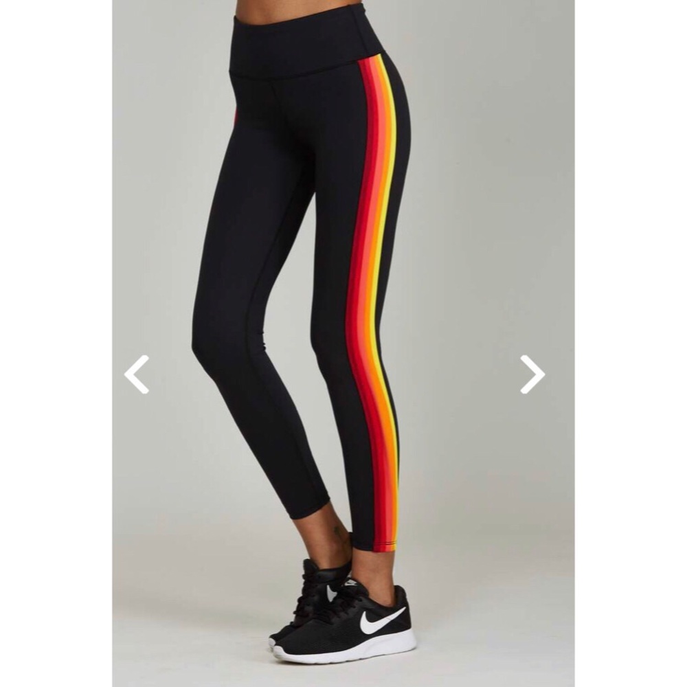 NEW WITH TAGS Noli Yoga Blaze Leggings